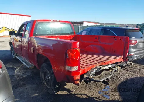 2011 GMC Sierra 1500 Work Truck z USA, uszkodzony, nr VIN 1GTR1TEXXBZ226038